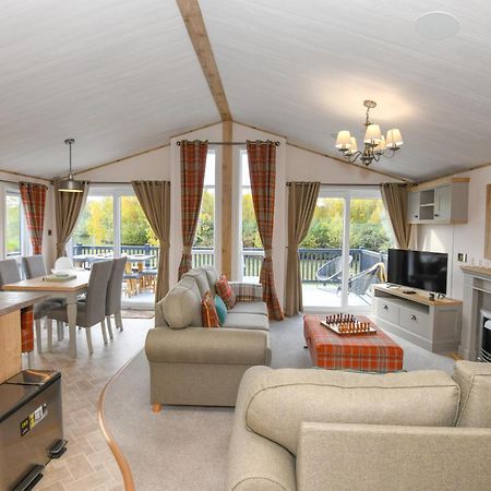 Lakewood Retreat Woodhall Spa Bagian luar foto