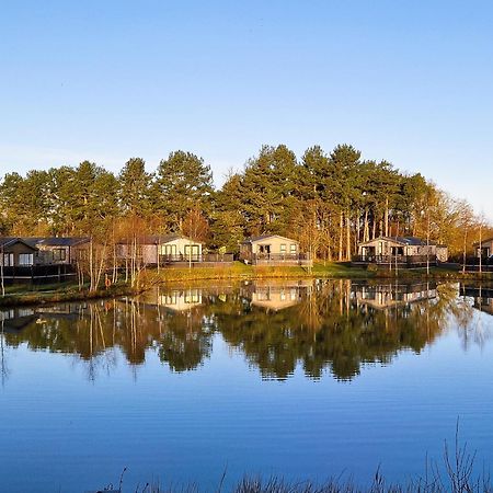Lakewood Retreat Woodhall Spa Bagian luar foto