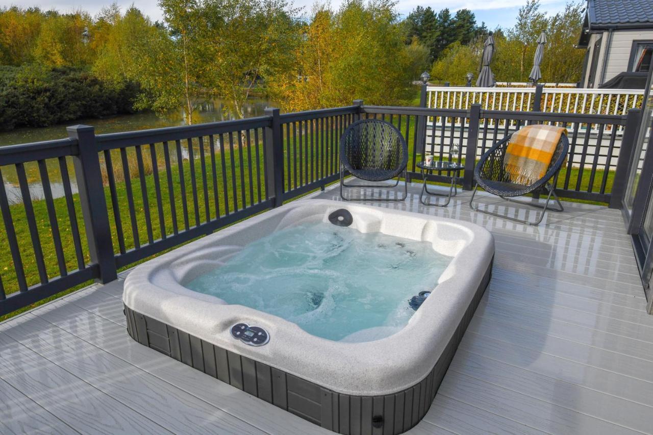 Lakewood Retreat Woodhall Spa Bagian luar foto