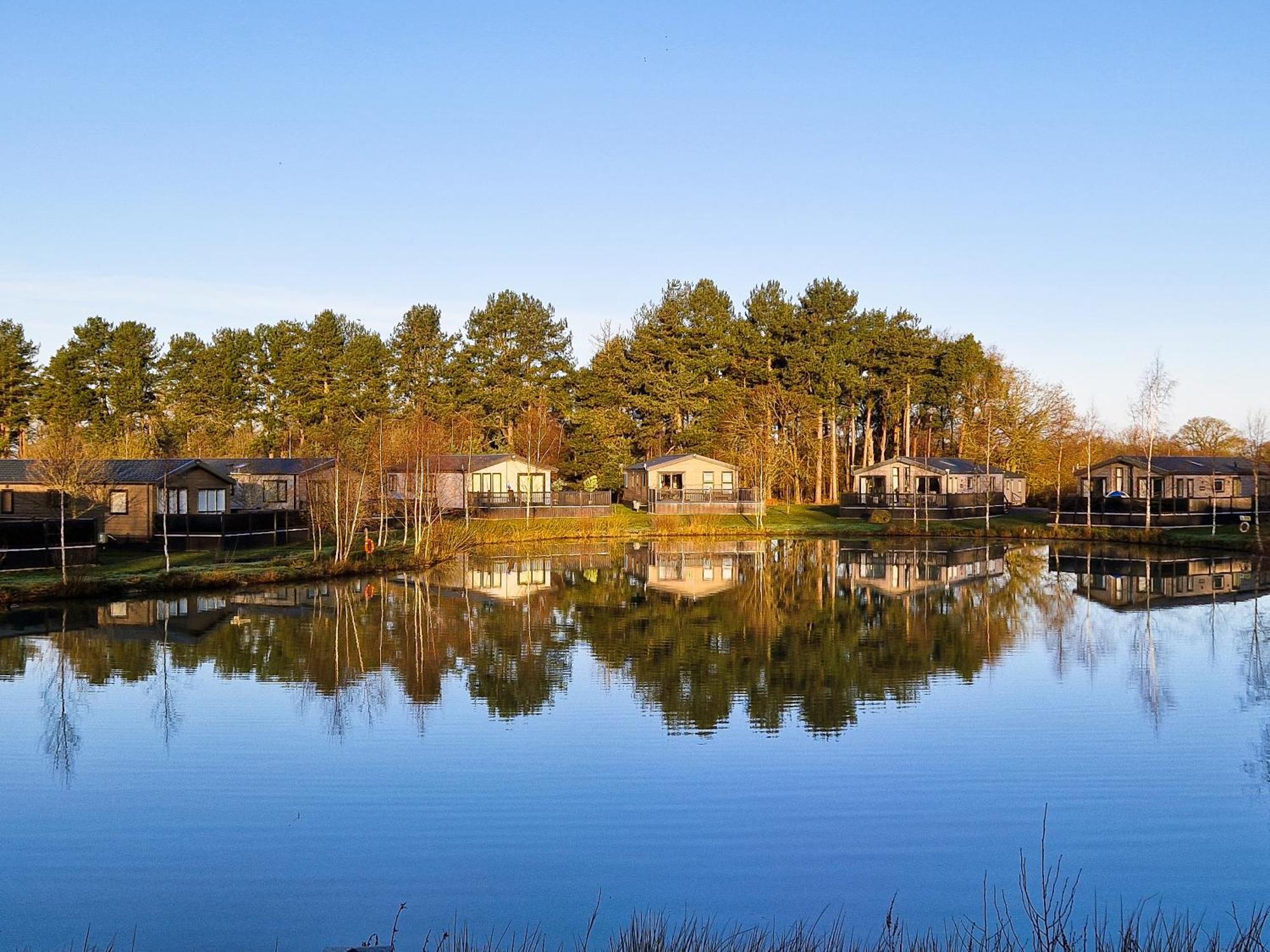Lakewood Retreat Woodhall Spa Bagian luar foto